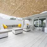 וילה Mimosas House