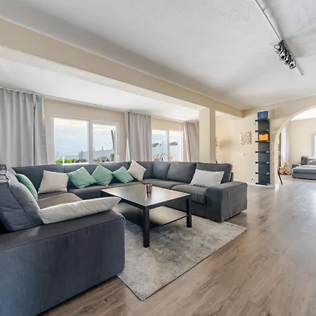 Mimosas House וילה
