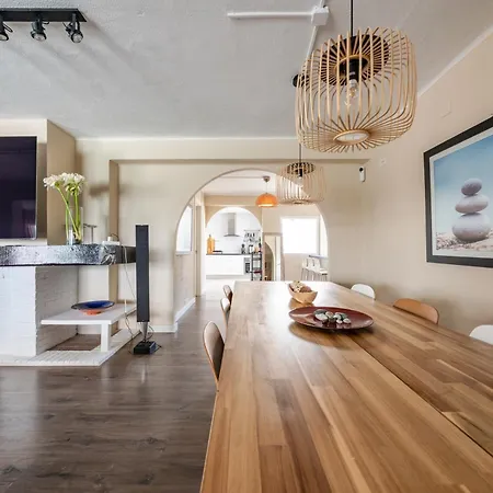 וילה Mimosas House