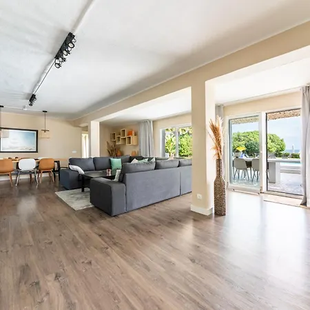 וילה Mimosas House מארבלה