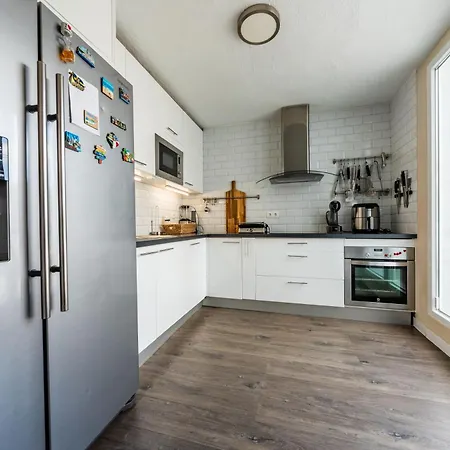 Mimosas House Марбелья